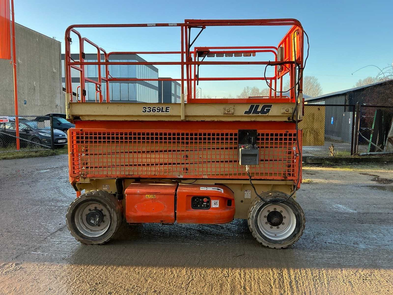 JLG - 3369LE - AERIAL WORK PLATFORMS - 2007 (ESS12007006) - Plataforma elevadora: foto 4 JLG - 3369LE - AERIAL WORK PLATFORMS - 2007 (ESS12007006) - Plataforma elevadora: foto 4