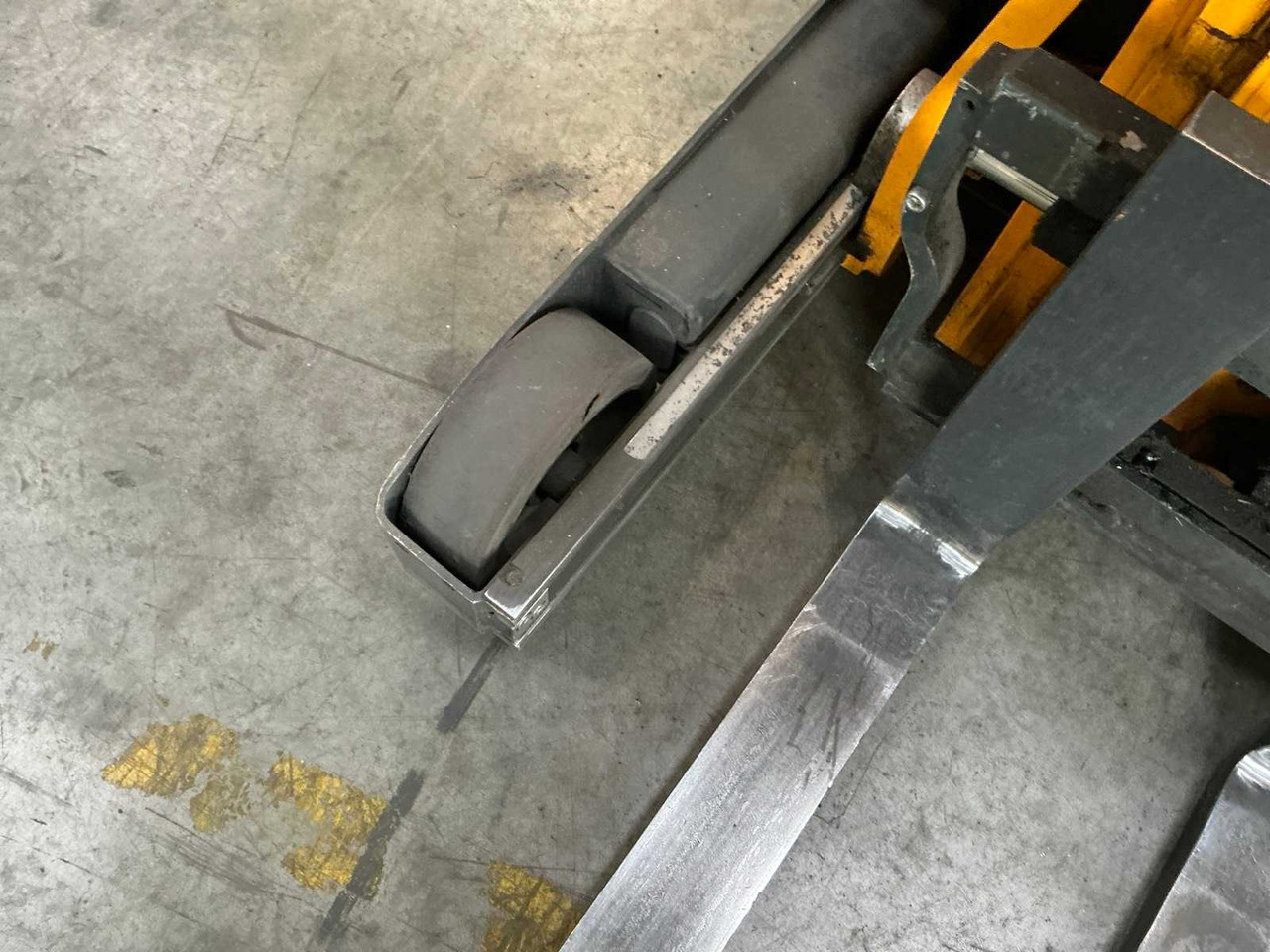 Carretilla elevadora JUNGHEINRICH - 2015 - ETV214 - FORKLIFT: foto 9 Carretilla elevadora JUNGHEINRICH - 2015 - ETV214 - FORKLIFT: foto 9