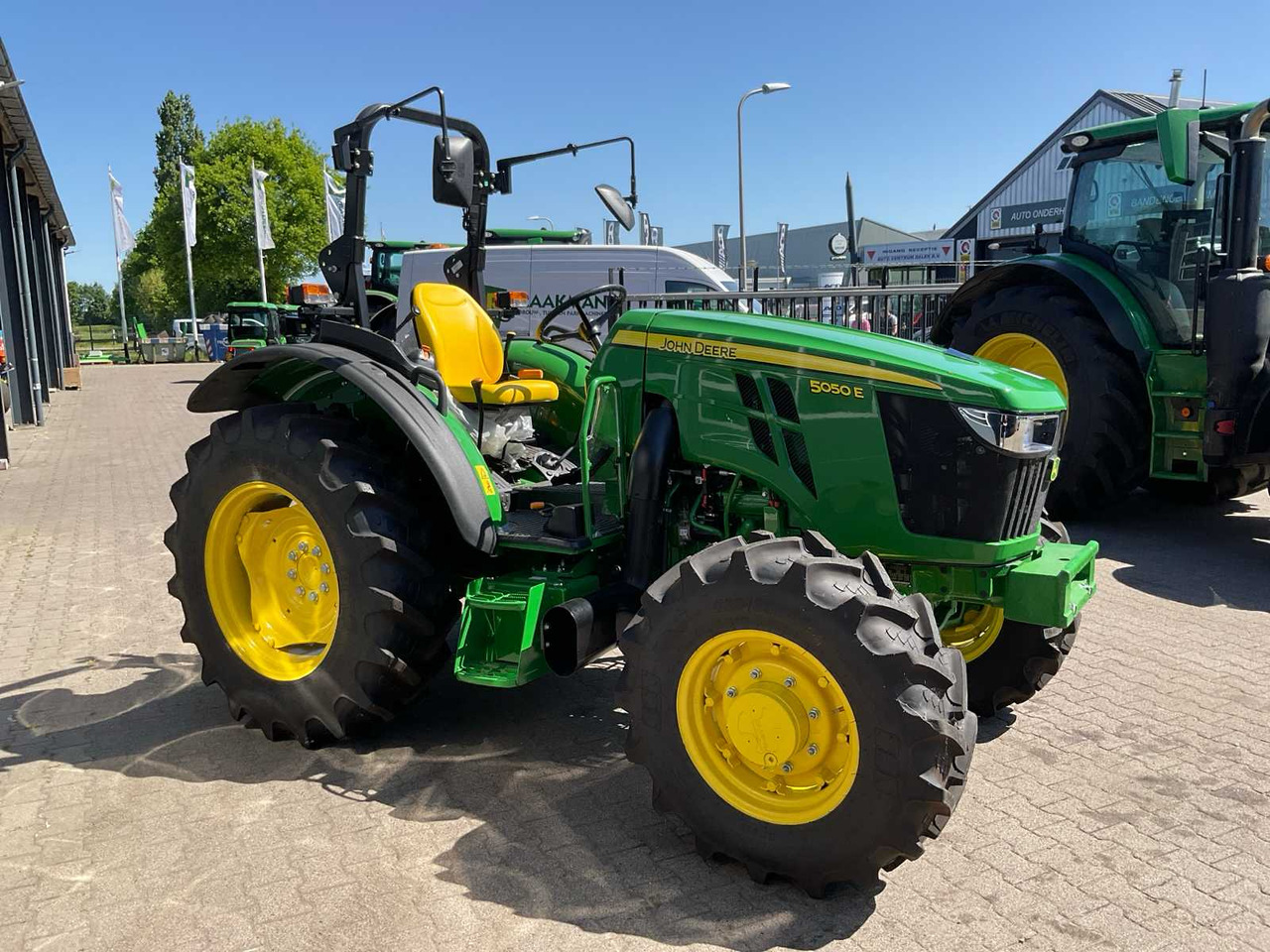 John Deere 5050E - Tractor: foto 4 John Deere 5050E - Tractor: foto 4