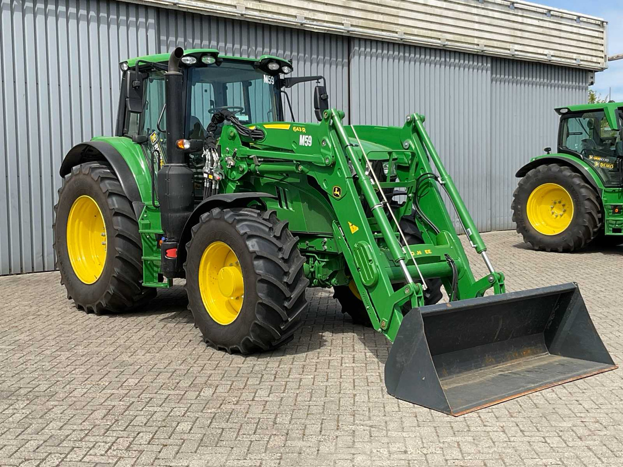 John Deere 6155M - Tractor: foto 2 John Deere 6155M - Tractor: foto 2