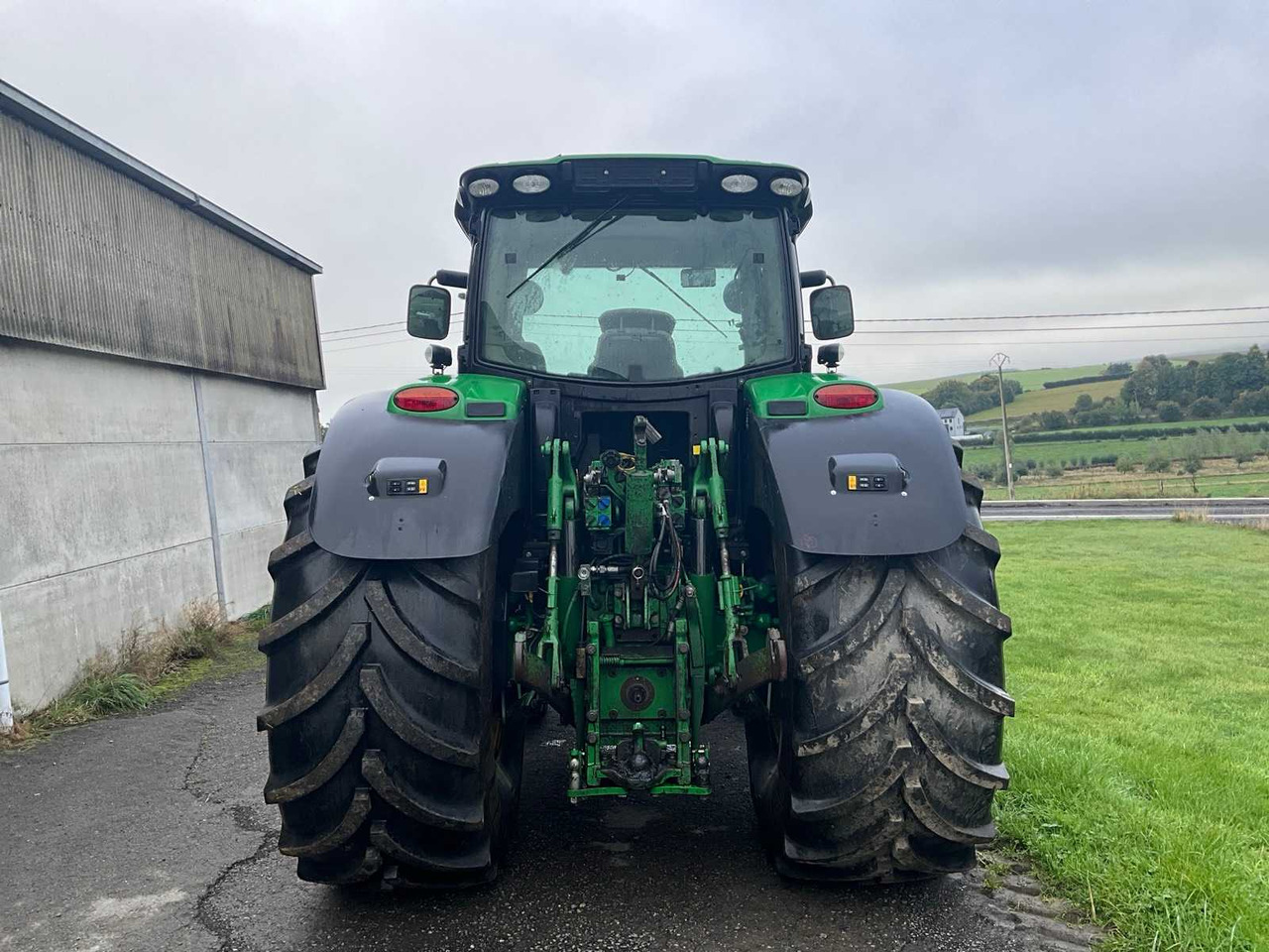 John Deere 6210r - Tractor: foto 4 John Deere 6210r - Tractor: foto 4