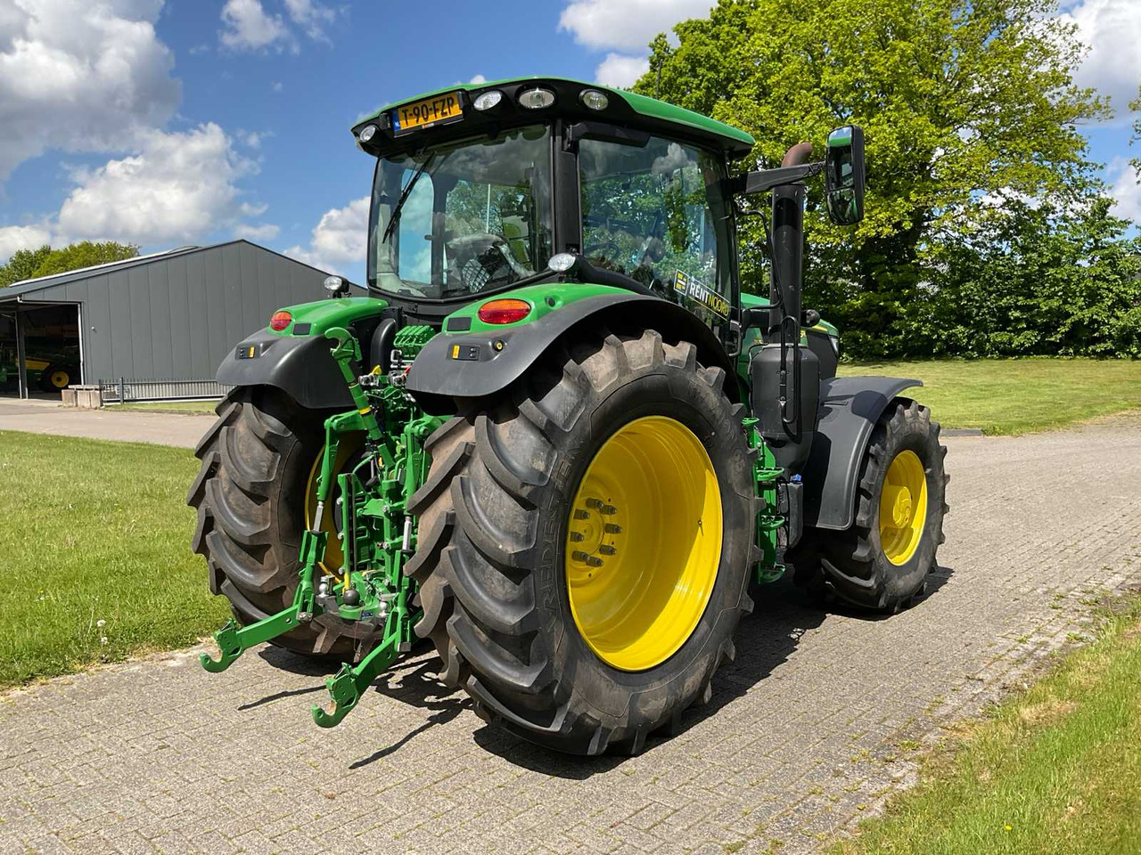 John Deere 6R155 - Tractor: foto 5 John Deere 6R155 - Tractor: foto 5