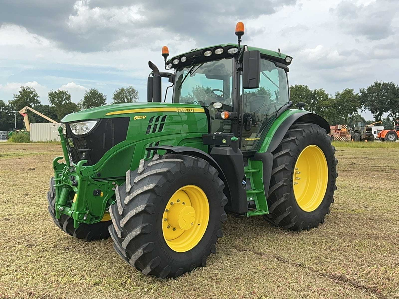 John deere 6155R - Tractor: foto 2 John deere 6155R - Tractor: foto 2