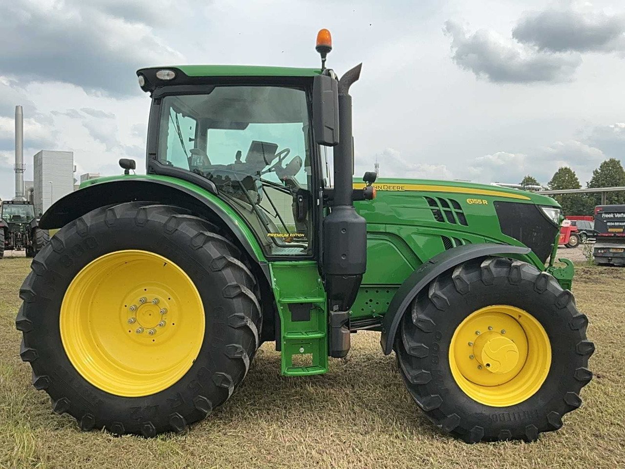 John deere 6155R - Tractor: foto 5 John deere 6155R - Tractor: foto 5