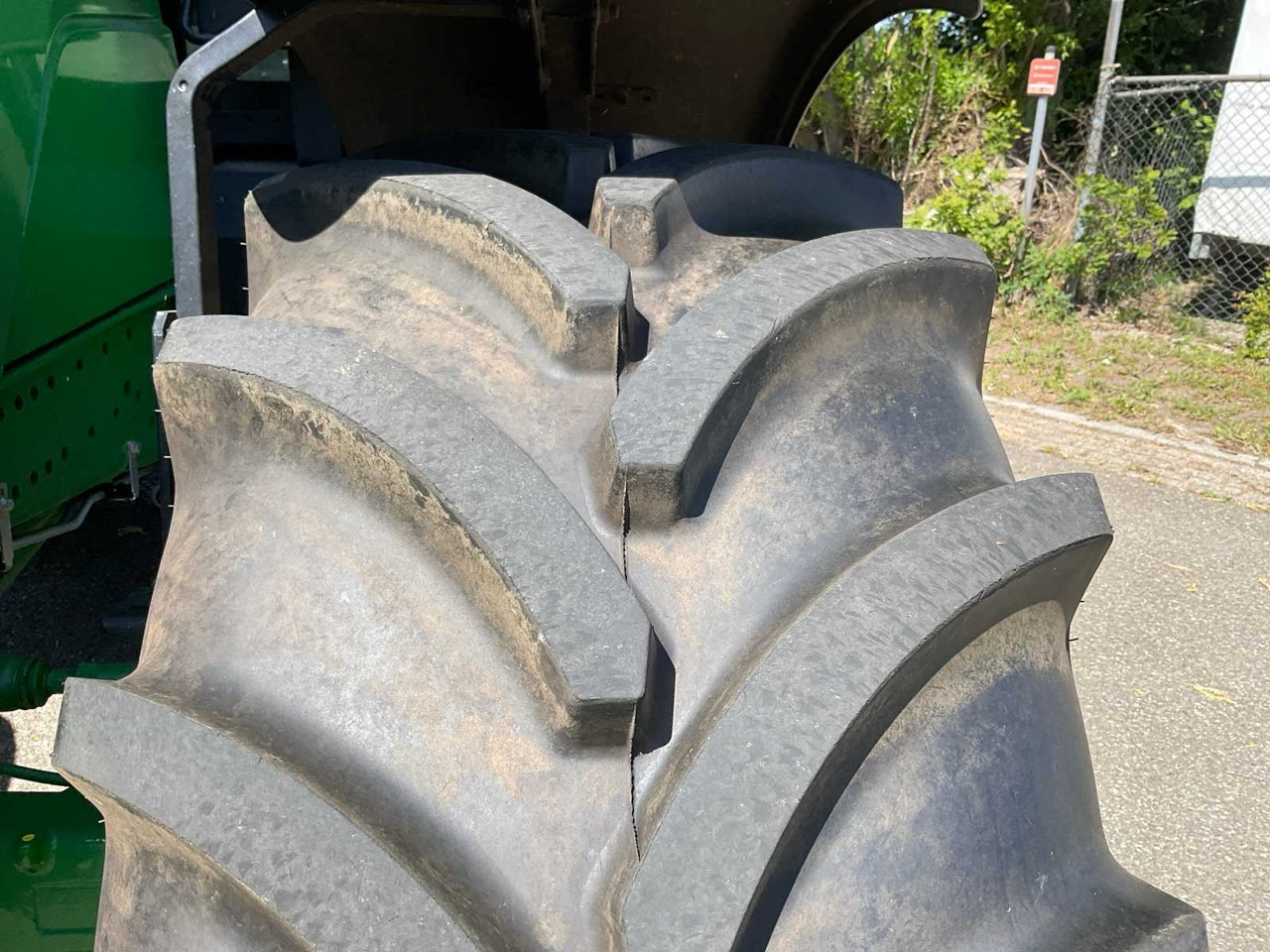 Tractor John deere 6R155: foto 10