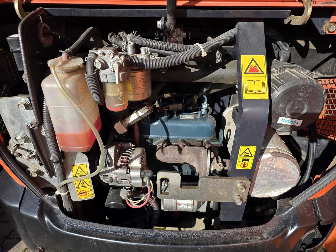 KUBOTA - KX016-4 - MINI-EXCAVATOR - 2016 - Miniexcavadora: foto 5 KUBOTA - KX016-4 - MINI-EXCAVATOR - 2016 - Miniexcavadora: foto 5