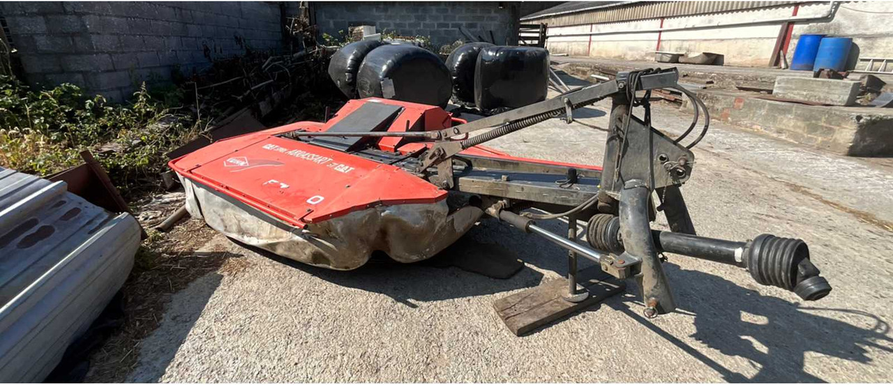 KUHN GMD 802 F-FF 2015 Disc Mower - Trituradora forestal: foto 5 KUHN GMD 802 F-FF 2015 Disc Mower - Trituradora forestal: foto 5