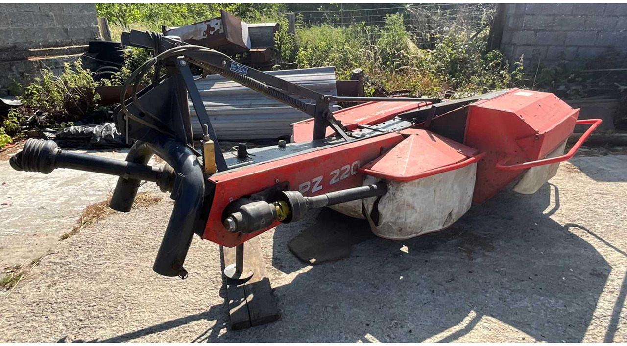 KUHN GMD 802 F-FF 2015 Disc Mower - Trituradora forestal: foto 1 KUHN GMD 802 F-FF 2015 Disc Mower - Trituradora forestal: foto 1