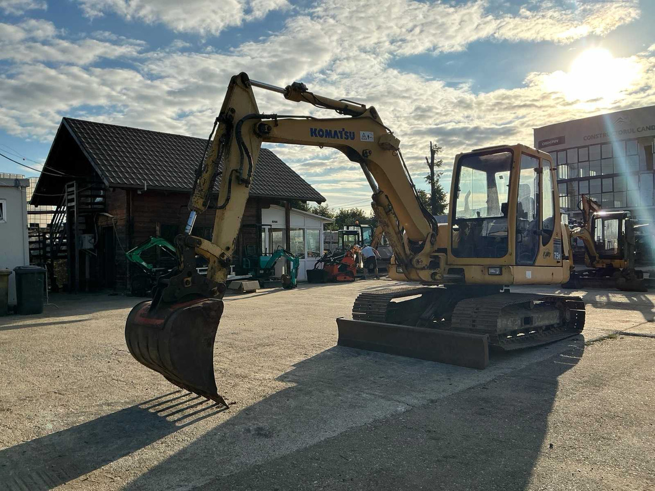 Komatsu PC 75R - Excavadora de cadenas: foto 5 Komatsu PC 75R - Excavadora de cadenas: foto 5