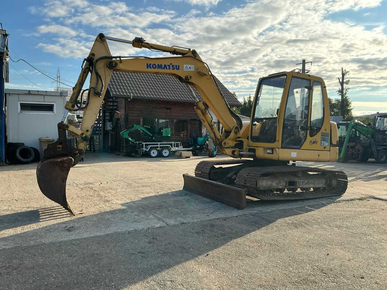 Komatsu PC 75R - Excavadora de cadenas: foto 3 Komatsu PC 75R - Excavadora de cadenas: foto 3