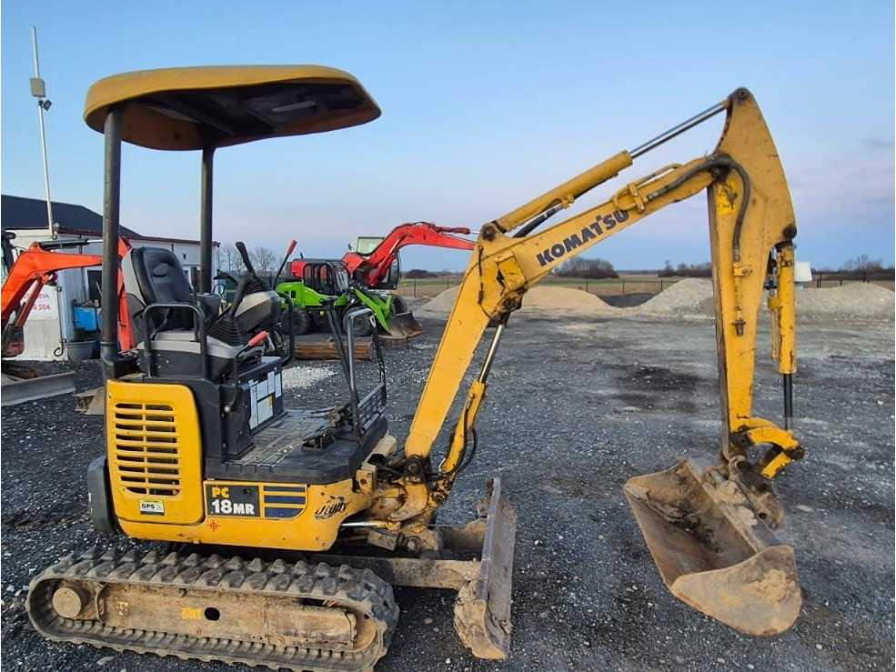 Komatsu PC18MR-2 - Miniexcavadora: foto 5 Komatsu PC18MR-2 - Miniexcavadora: foto 5