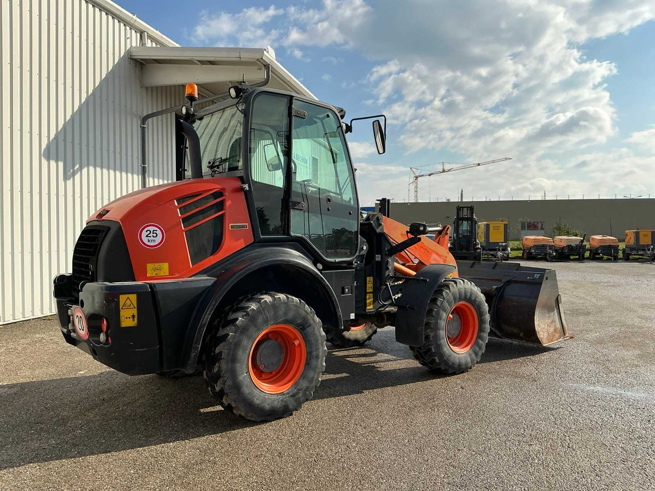 Komatsu WA100M-7 - Cargadora de ruedas: foto 4 Komatsu WA100M-7 - Cargadora de ruedas: foto 4