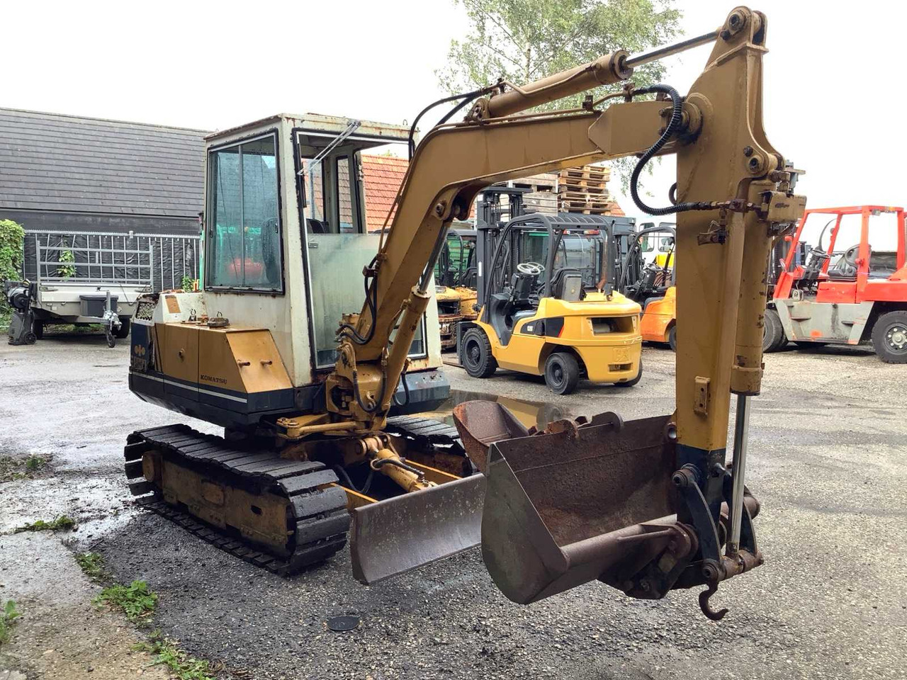 Komatsu pc30 - Miniexcavadora: foto 4 Komatsu pc30 - Miniexcavadora: foto 4