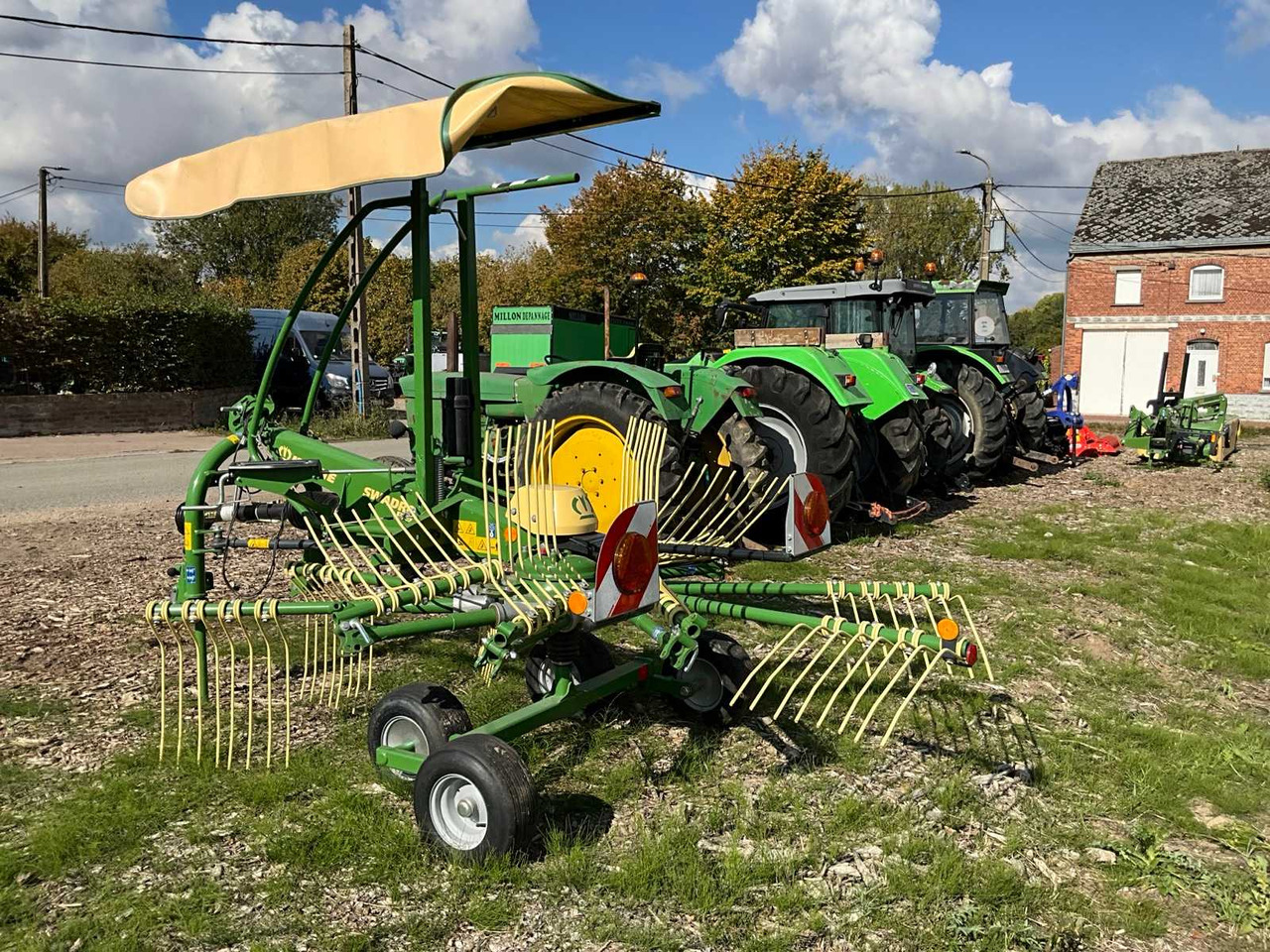 Krone Swadro S380 KS102-04 - Maquinaria de henificación: foto 5 Krone Swadro S380 KS102-04 - Maquinaria de henificación: foto 5