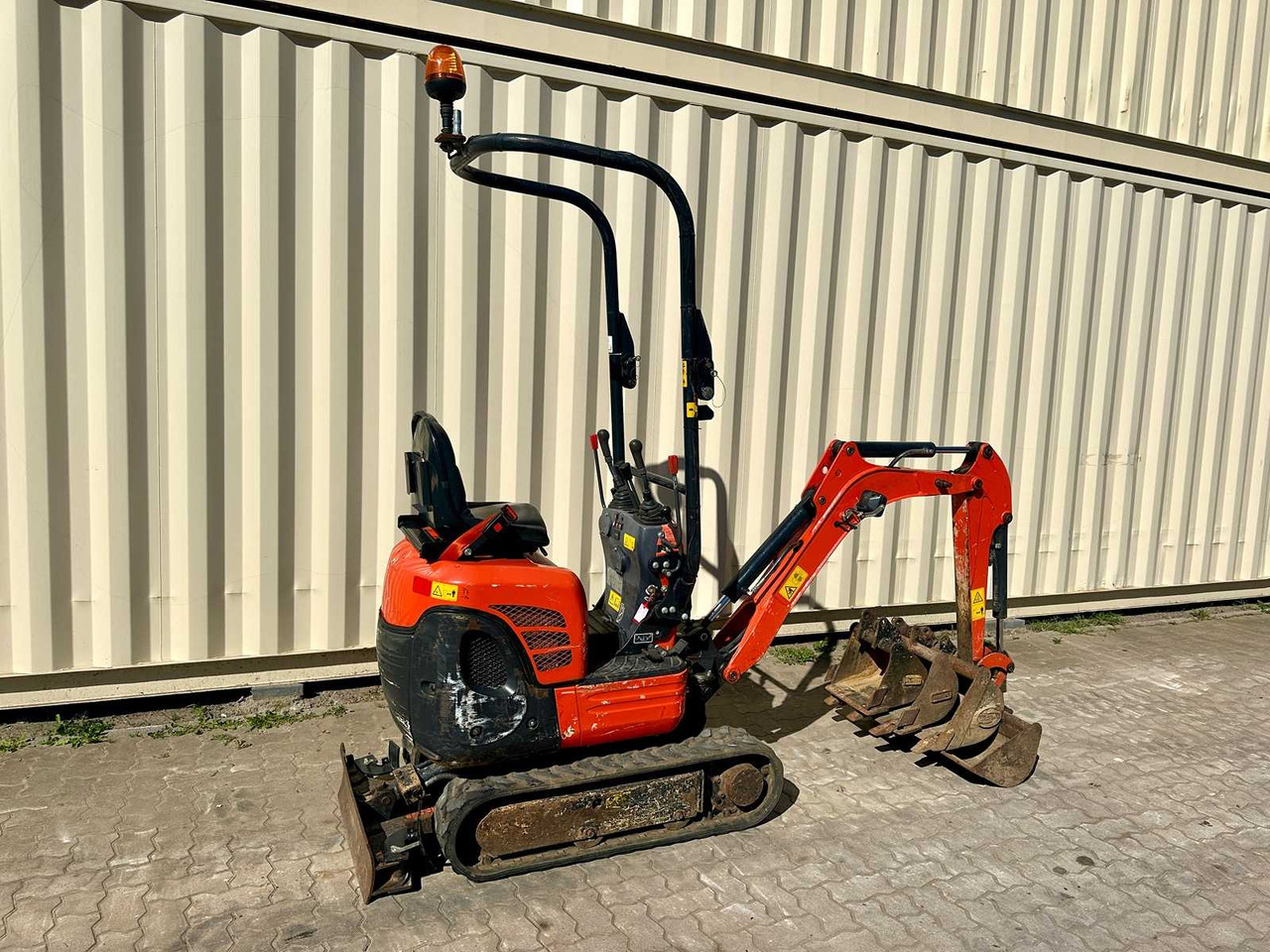 Kubota K008-3 - 4 x Löffel - Miniexcavadora: foto 4 Kubota K008-3 - 4 x Löffel - Miniexcavadora: foto 4