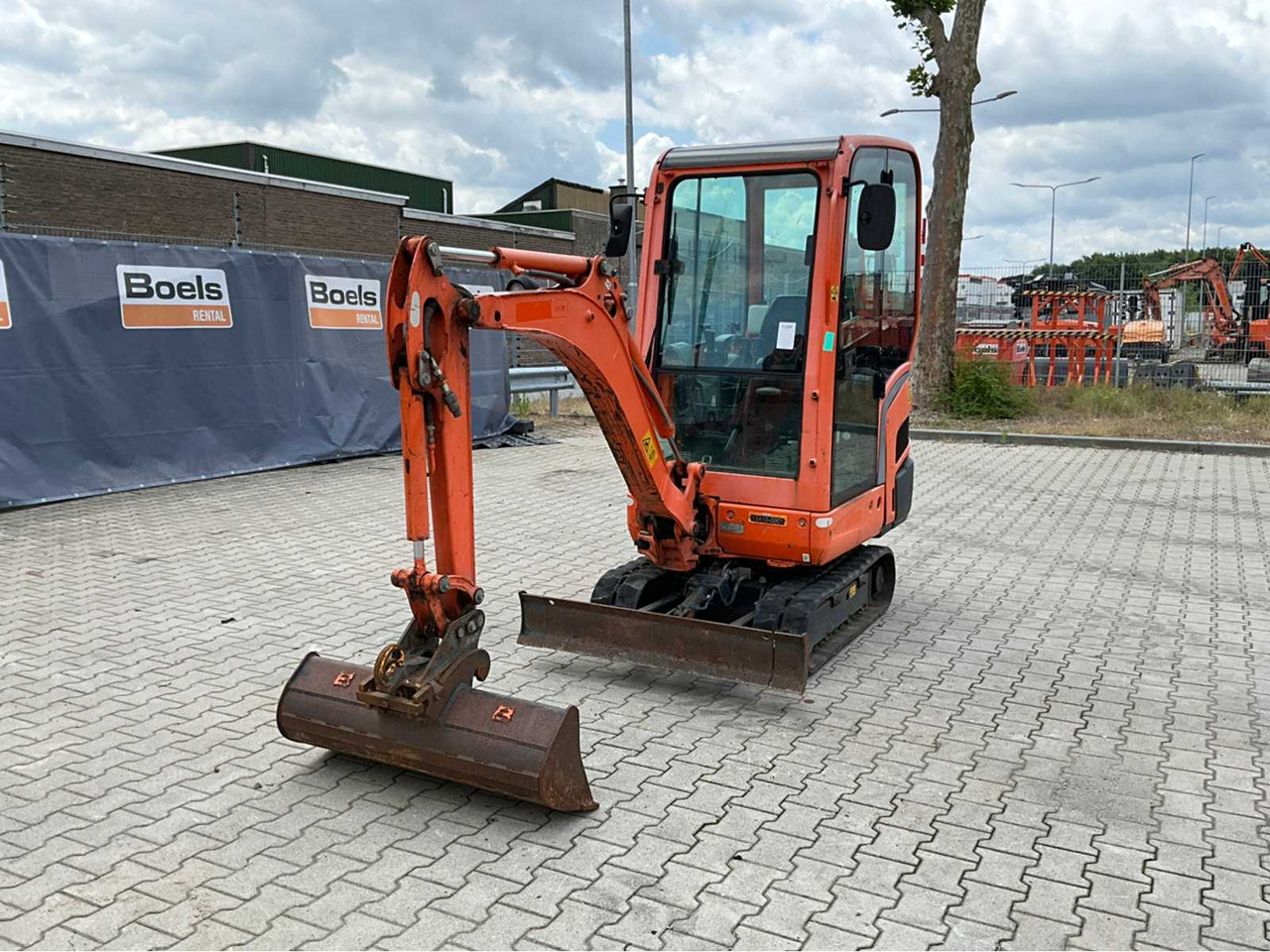 Kubota KX016-4G - Miniexcavadora: foto 2 Kubota KX016-4G - Miniexcavadora: foto 2