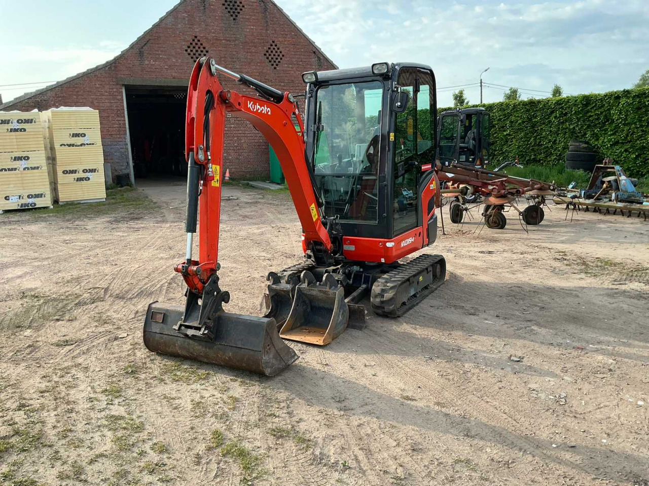 Kubota KX019-4 - Miniexcavadora: foto 1 Kubota KX019-4 - Miniexcavadora: foto 1