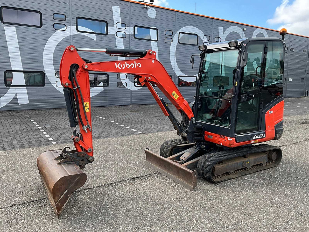 Kubota KX027-4 HI - Miniexcavadora: foto 1 Kubota KX027-4 HI - Miniexcavadora: foto 1