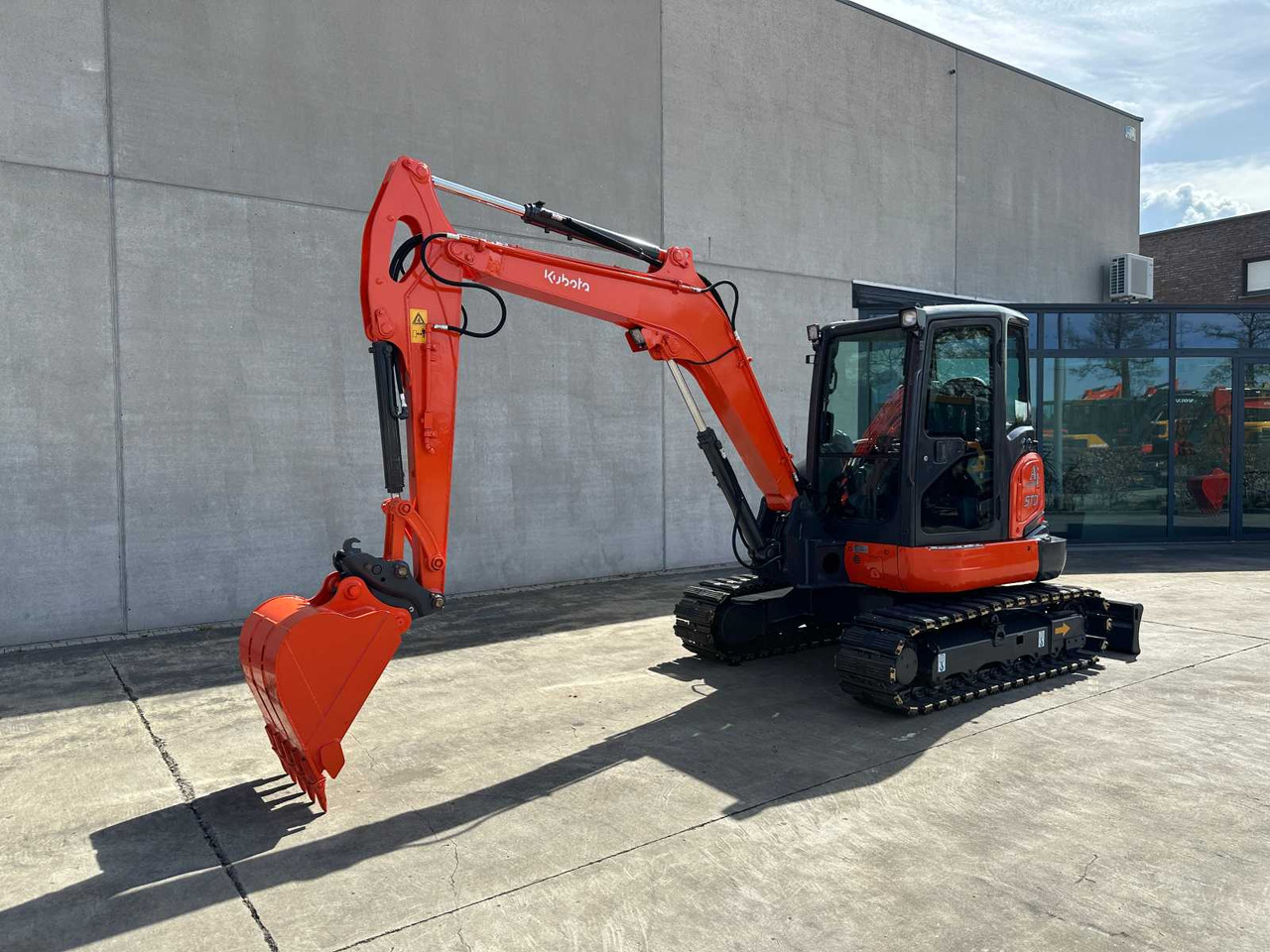 Kubota KX165-5 - Excavadora de cadenas: foto 1 Kubota KX165-5 - Excavadora de cadenas: foto 1
