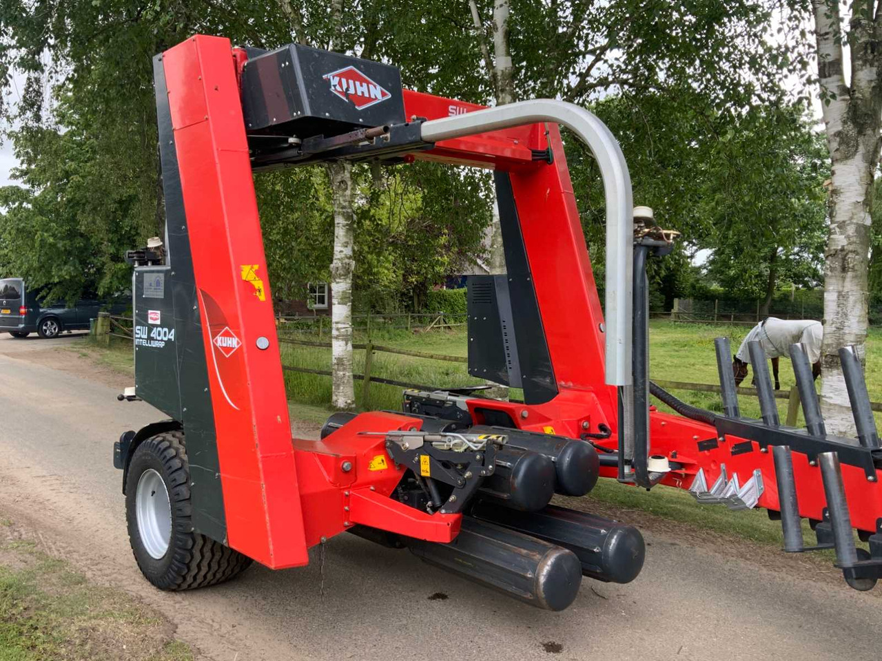 Kuhn SW 4004 intelliwrap - Encintadora de pacas: foto 3 Kuhn SW 4004 intelliwrap - Encintadora de pacas: foto 3