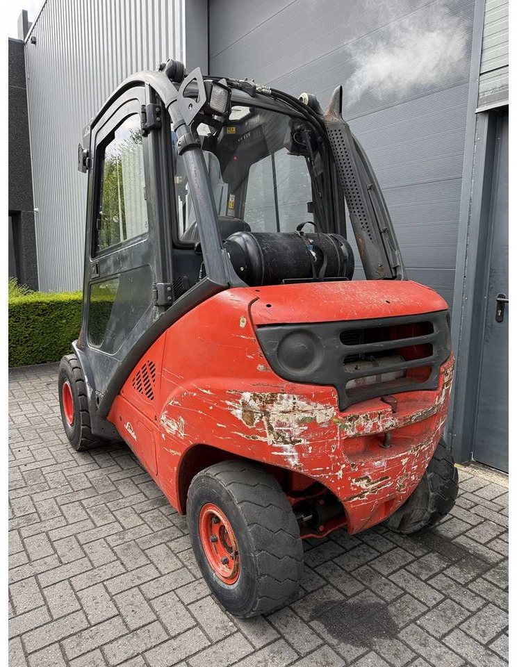 LINDE - 2007 - H30T - FORKLIFT TRUCK - Carretilla elevadora: foto 2 LINDE - 2007 - H30T - FORKLIFT TRUCK - Carretilla elevadora: foto 2