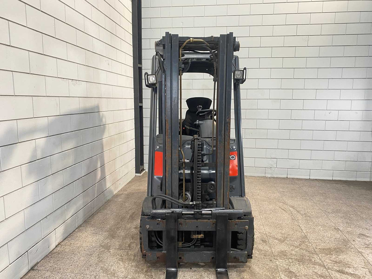 LINDE - 2008 - H20T - FORKLIFT TRUCK - Carretilla elevadora: foto 3 LINDE - 2008 - H20T - FORKLIFT TRUCK - Carretilla elevadora: foto 3