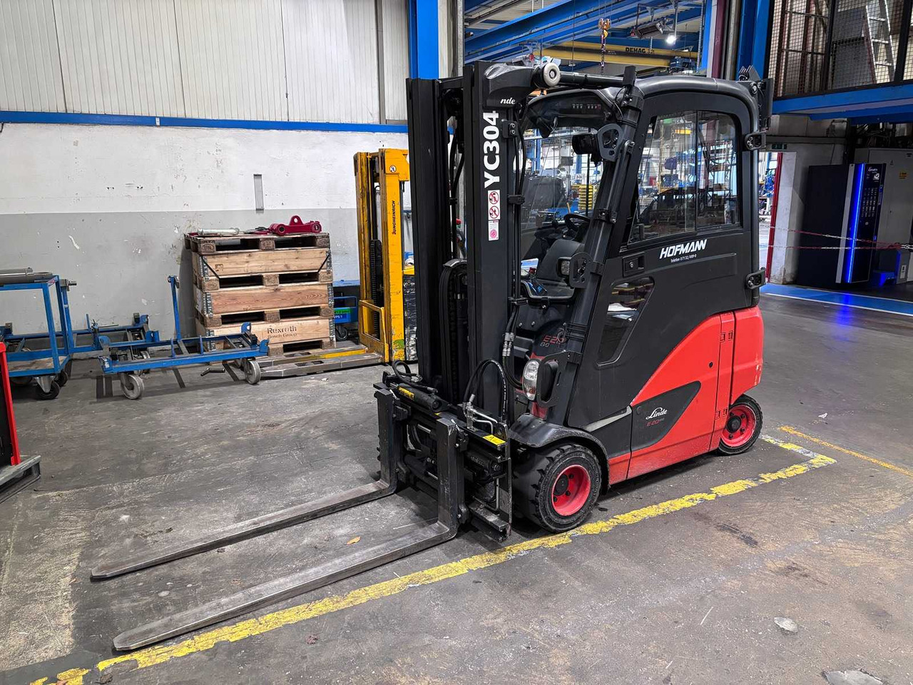 LINDE - E20PH-SERIES-386 - 2022 - ELECTRIC FORKLIFT TRUCKS - Carretilla elevadora: foto 1 LINDE - E20PH-SERIES-386 - 2022 - ELECTRIC FORKLIFT TRUCKS - Carretilla elevadora: foto 1