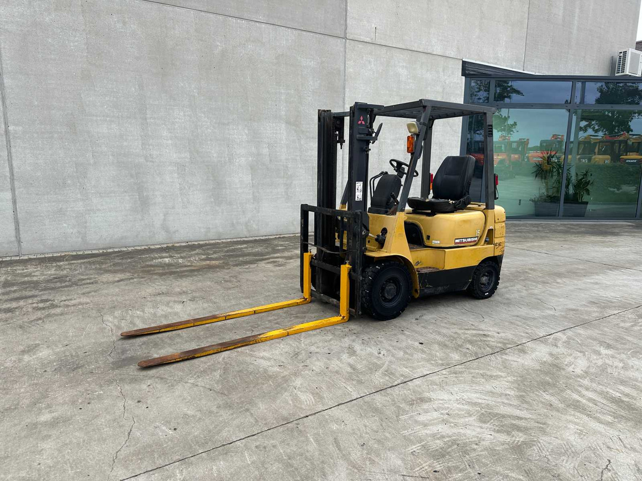 MITSUBISHI - 2000 - FG15 - FORKLIFT TRUCK - Carretilla elevadora: foto 1 MITSUBISHI - 2000 - FG15 - FORKLIFT TRUCK - Carretilla elevadora: foto 1