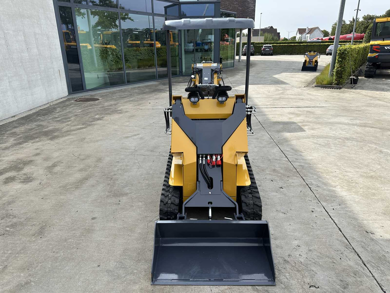 NEWRICK - 2025 - SI360 - SKID STEER LOADER - Minicargadora de cadenas: foto 2 NEWRICK - 2025 - SI360 - SKID STEER LOADER - Minicargadora de cadenas: foto 2