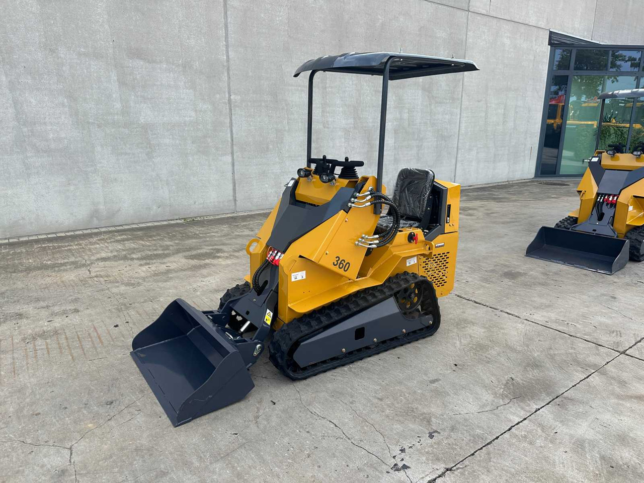 NEWRICK - 2025 - SI360 - SKID STEER LOADER - Minicargadora de cadenas: foto 1 NEWRICK - 2025 - SI360 - SKID STEER LOADER - Minicargadora de cadenas: foto 1