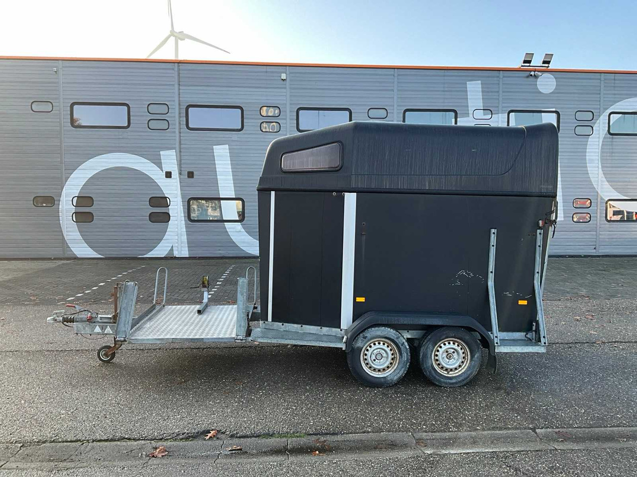 2006 HOTRARIJS PT-2600SS HORSE TRAILER WT-HN-61 - Remolque: foto 2 2006 HOTRARIJS PT-2600SS HORSE TRAILER WT-HN-61 - Remolque: foto 2