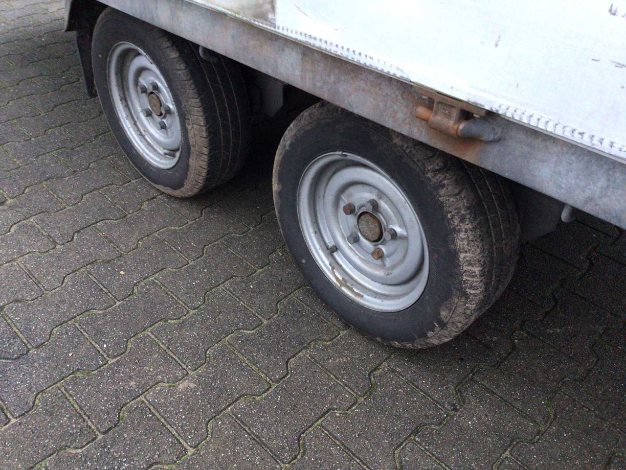 2006 TITAN JELSUM V TRAILER - Remolque: foto 5 2006 TITAN JELSUM V TRAILER - Remolque: foto 5