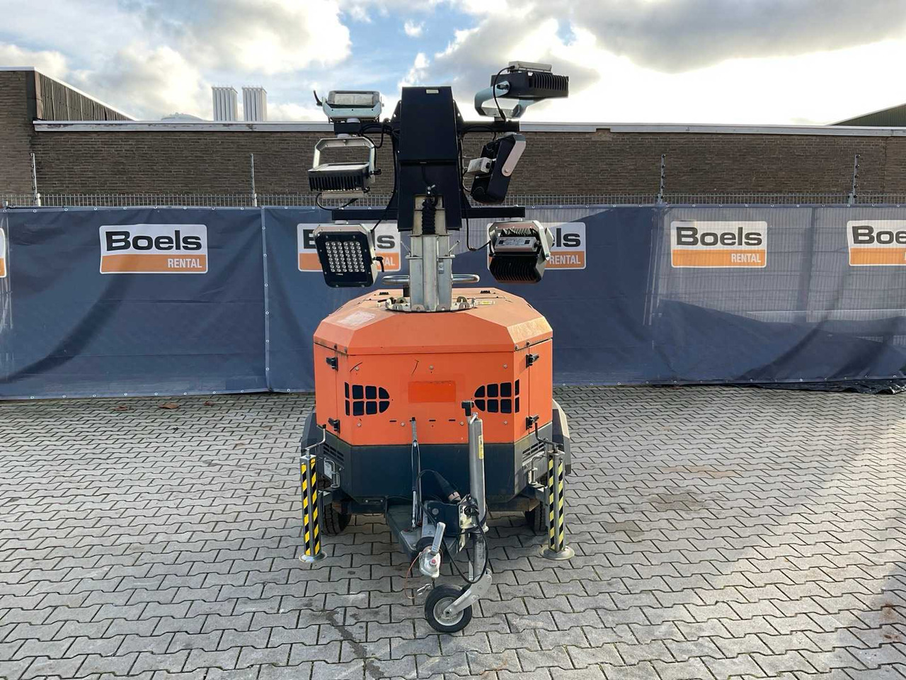 2016 TOWERLIGHT VB-9 LED LIGHT POLE GENERATOR TRAILER LED - Remolque: foto 3 2016 TOWERLIGHT VB-9 LED LIGHT POLE GENERATOR TRAILER LED - Remolque: foto 3