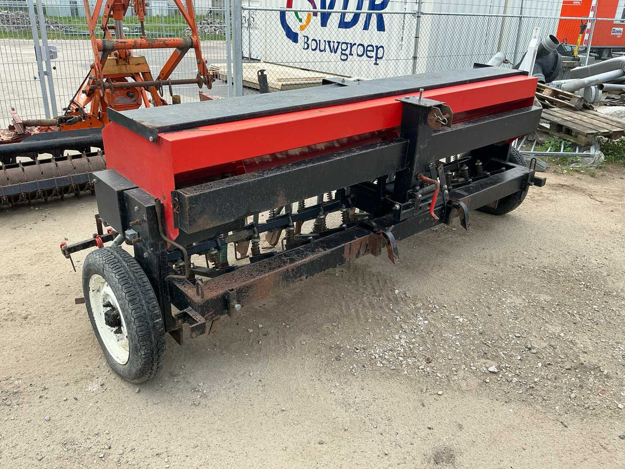 Roger XR30 - Maquinaria de henificación: foto 4 Roger XR30 - Maquinaria de henificación: foto 4