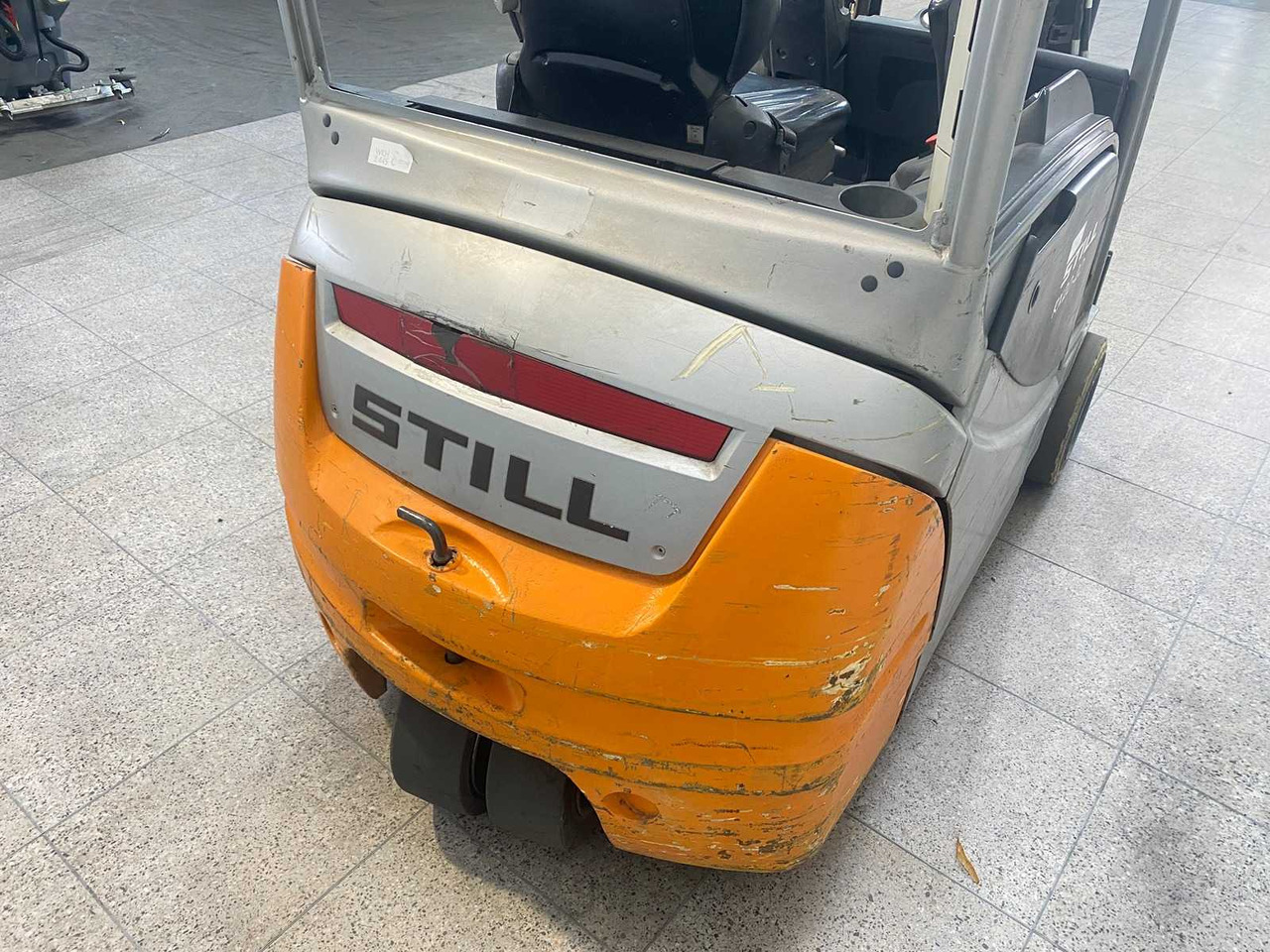 STILL - 2006 - RX20-20 - FORKLIFT - Carretilla elevadora: foto 4 STILL - 2006 - RX20-20 - FORKLIFT - Carretilla elevadora: foto 4