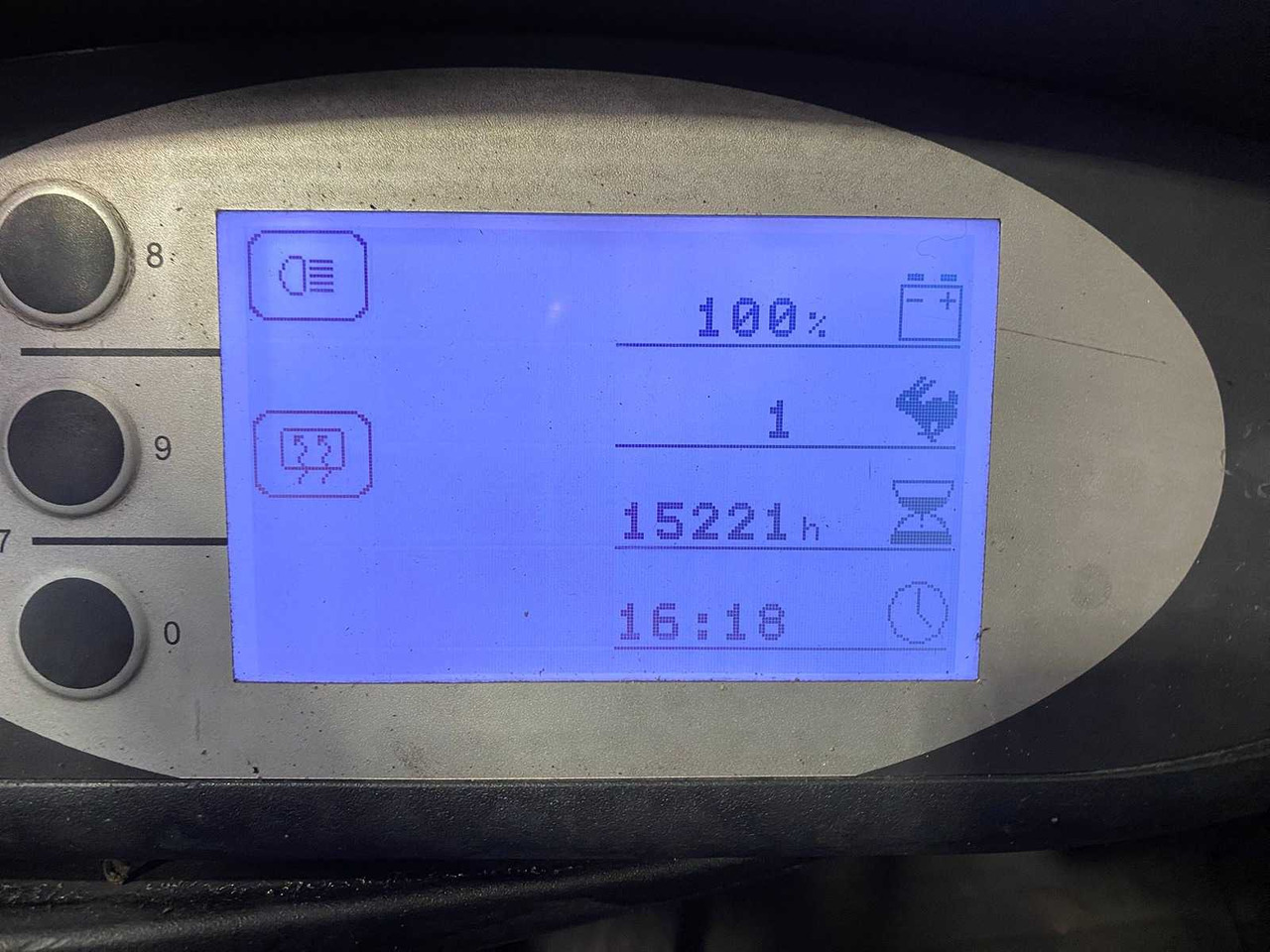 STILL - 2011 - RX 20-18 - FORKLIFT - Carretilla elevadora: foto 4 STILL - 2011 - RX 20-18 - FORKLIFT - Carretilla elevadora: foto 4