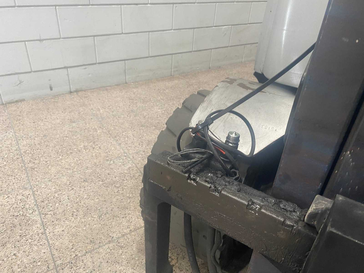 STILL - 2015 - RX60-30L - FORKLIFT TRUCK - Carretilla elevadora: foto 4 STILL - 2015 - RX60-30L - FORKLIFT TRUCK - Carretilla elevadora: foto 4