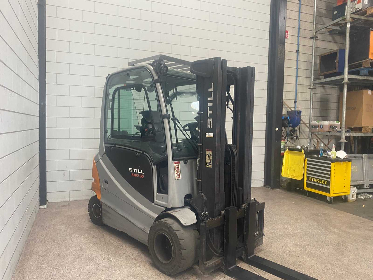 STILL - 2015 - RX60-30L - FORKLIFT TRUCK - Carretilla elevadora: foto 2 STILL - 2015 - RX60-30L - FORKLIFT TRUCK - Carretilla elevadora: foto 2