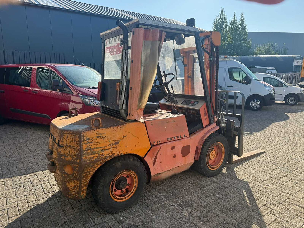 STILL - R43 - FORKLIFT TRUCK - Carretilla elevadora: foto 3 STILL - R43 - FORKLIFT TRUCK - Carretilla elevadora: foto 3