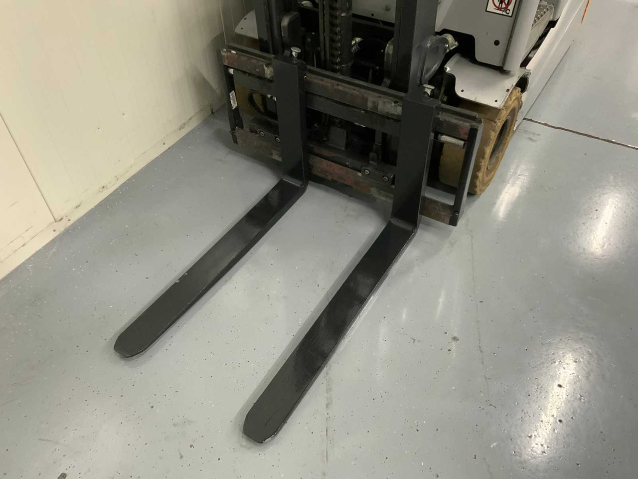 STILL RX 20-16 FORKLIFT, SIDE-SHIFT, BLUESPOT, 2019 FORKLIFT - Carretilla elevadora: foto 4 STILL RX 20-16 FORKLIFT, SIDE-SHIFT, BLUESPOT, 2019 FORKLIFT - Carretilla elevadora: foto 4