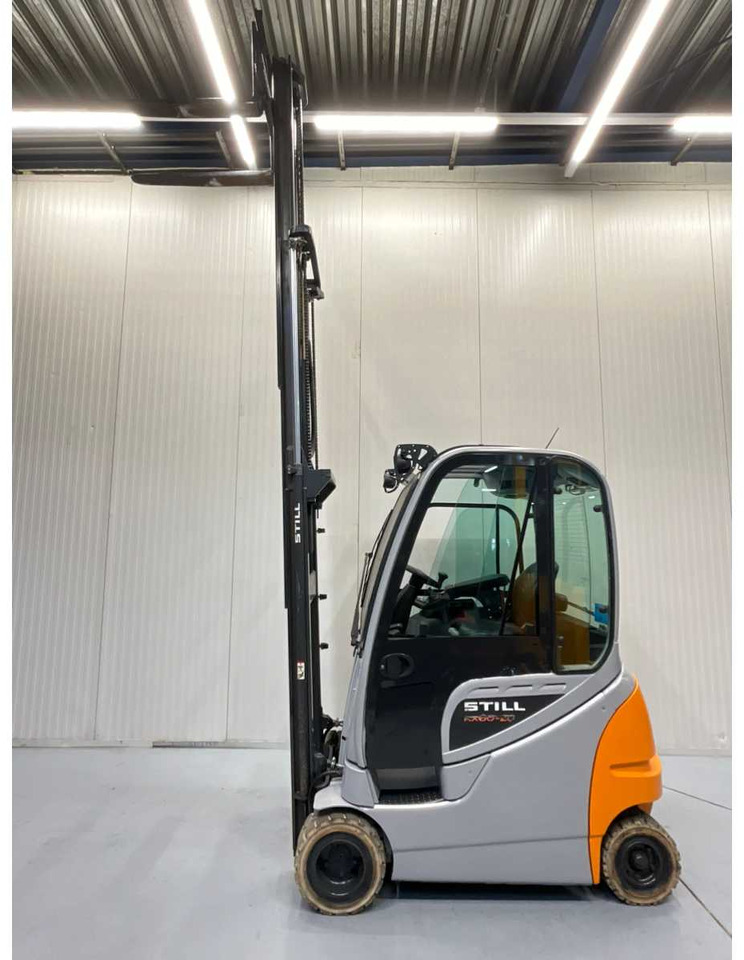 STILL - RX60-20 - FORKLIFT - TRIPLEX - FREELIFT - CLOSED CABIN - BLUESPOT - Carretilla elevadora: foto 5 STILL - RX60-20 - FORKLIFT - TRIPLEX - FREELIFT - CLOSED CABIN - BLUESPOT - Carretilla elevadora: foto 5