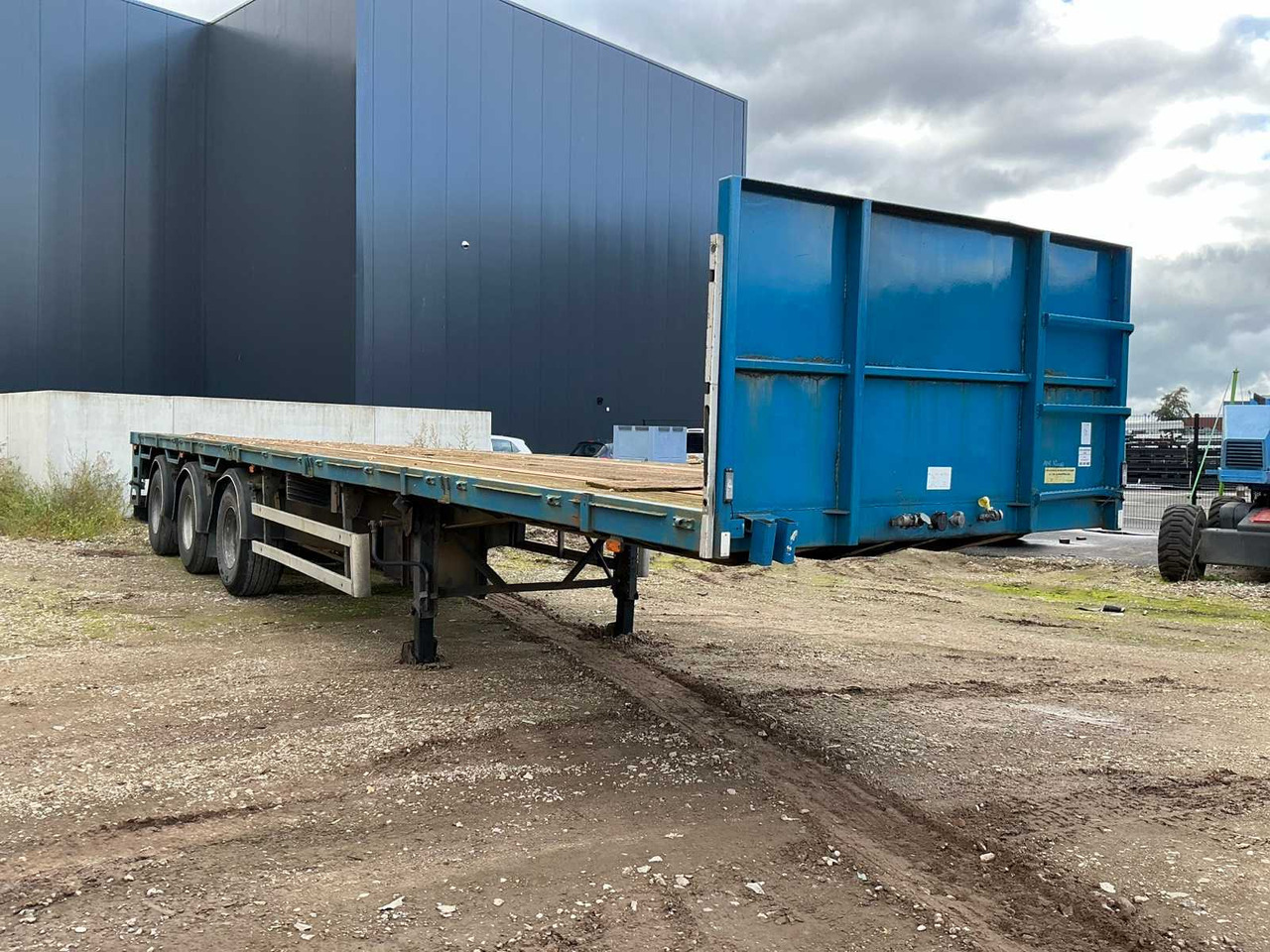 2004 FLOOR FLO-17-30K1 SEMI-TRAILER - Semirremolque: foto 3 2004 FLOOR FLO-17-30K1 SEMI-TRAILER - Semirremolque: foto 3