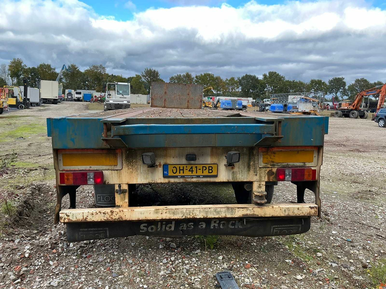 2004 FLOOR FLO-17-30K1 SEMI-TRAILER - Semirremolque: foto 5 2004 FLOOR FLO-17-30K1 SEMI-TRAILER - Semirremolque: foto 5
