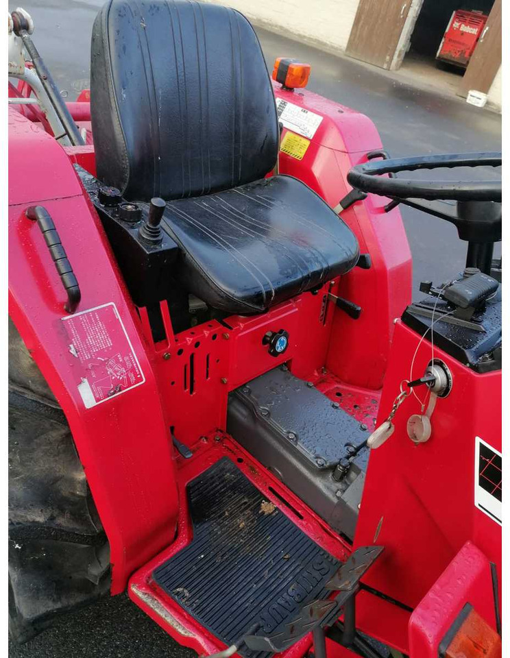 Shibaura P21F - Mini tractor: foto 5 Shibaura P21F - Mini tractor: foto 5