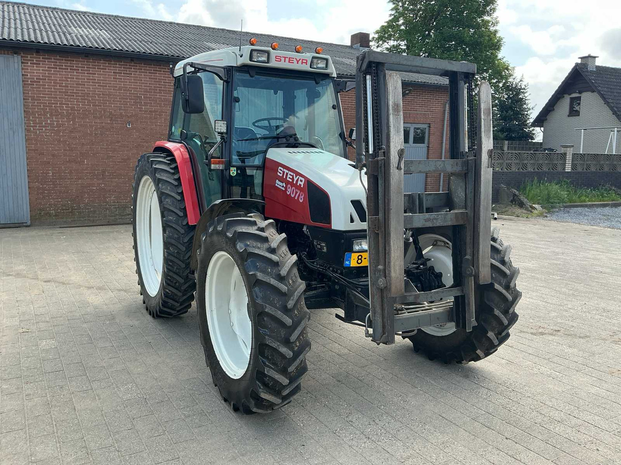 Steyr 9078 - Tractor: foto 1 Steyr 9078 - Tractor: foto 1