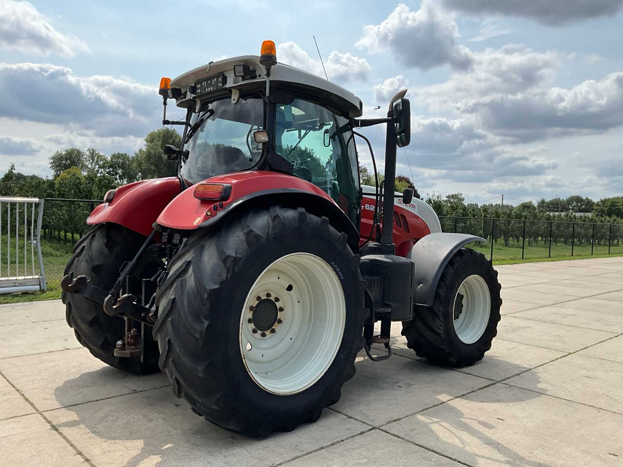 Steyr CVT 6230 - Tractor: foto 5 Steyr CVT 6230 - Tractor: foto 5