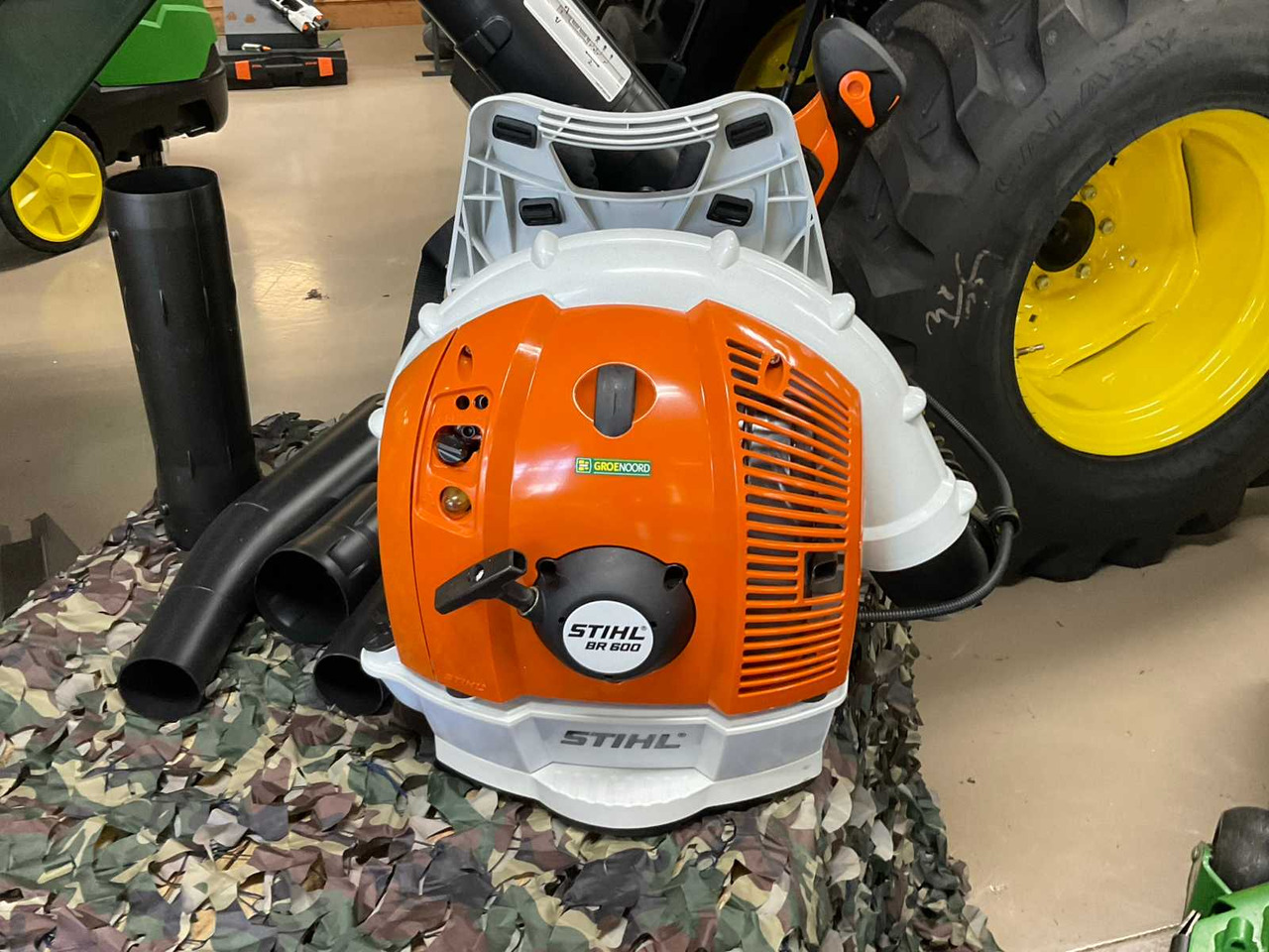 Stihl BR600 - Maquinaria de jardinería: foto 2 Stihl BR600 - Maquinaria de jardinería: foto 2