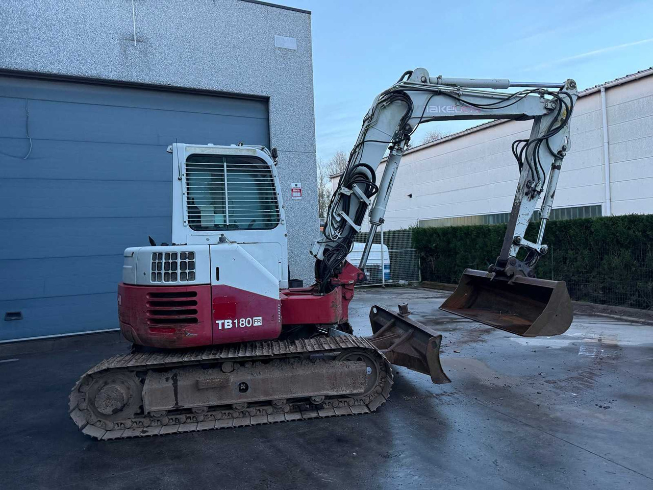 TAKEUCHI - 2008 - TB180 FR - CRAWLER EXCAVATOR - Excavadora: foto 3 TAKEUCHI - 2008 - TB180 FR - CRAWLER EXCAVATOR - Excavadora: foto 3