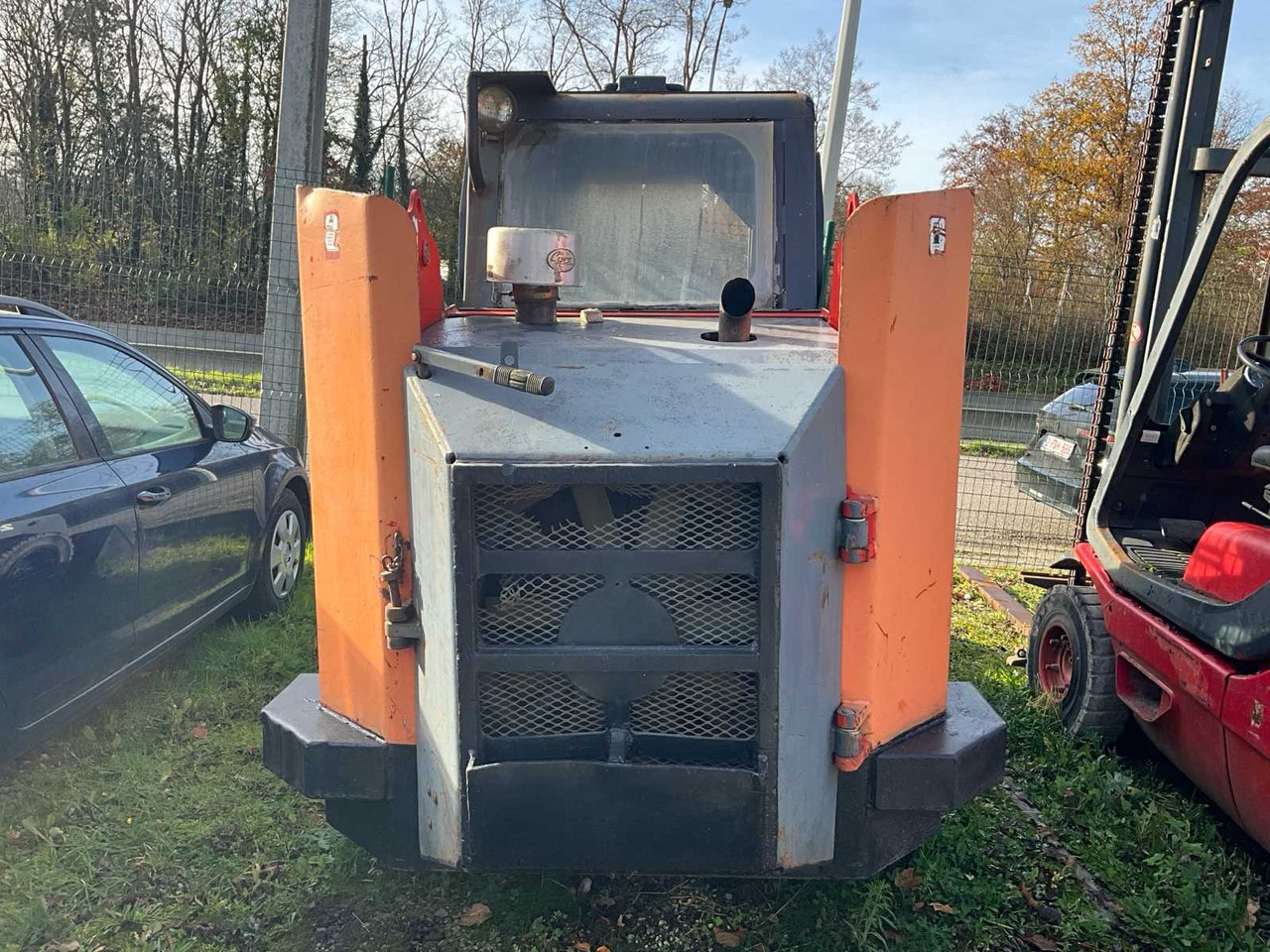 THOMAS 245 TURBO SKID STEER LOADER - Minicargadora de cadenas: foto 5 THOMAS 245 TURBO SKID STEER LOADER - Minicargadora de cadenas: foto 5