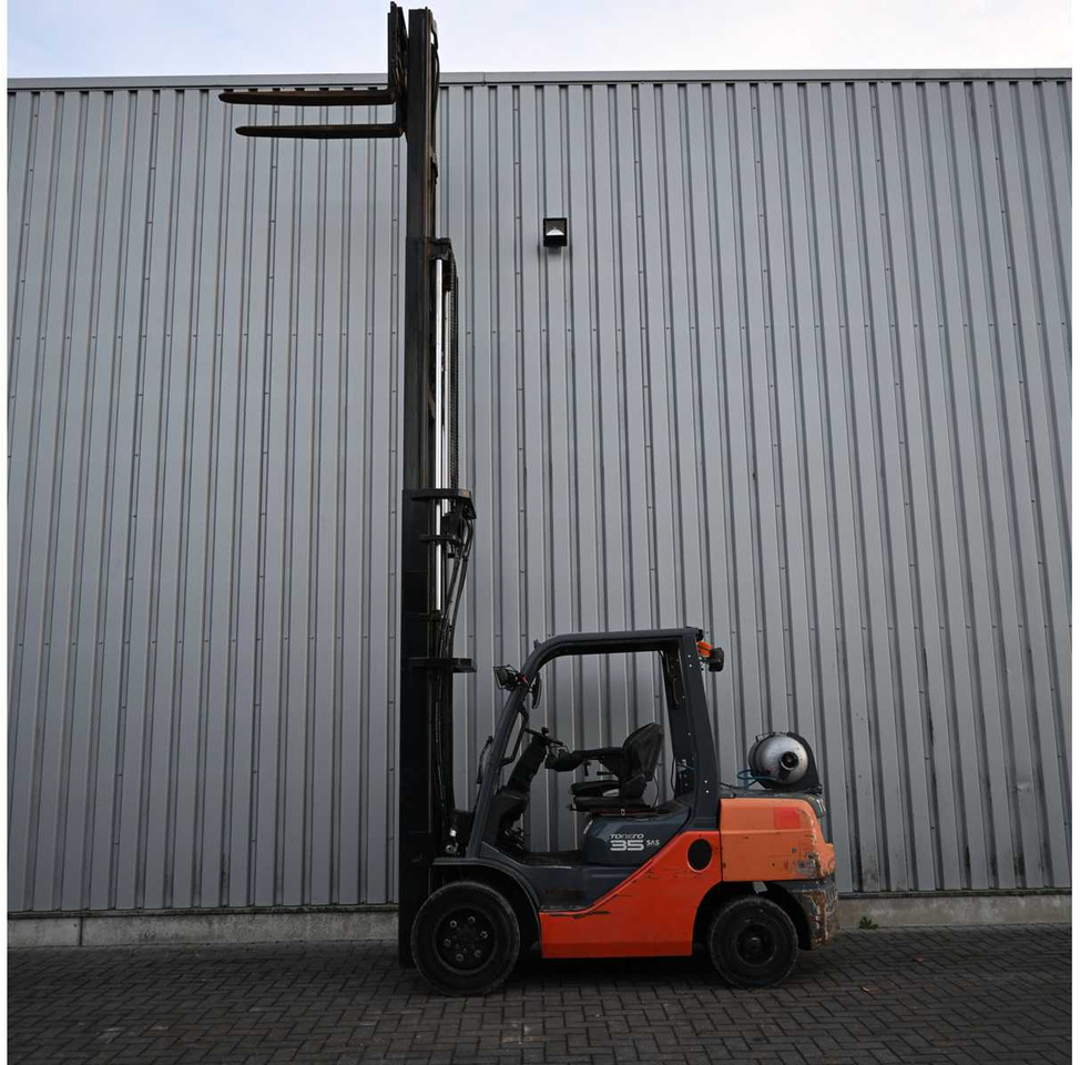 TOYOTA - 2008 - 02-8FGJF35 - FORKLIFT TRUCK - Carretilla elevadora: foto 5 TOYOTA - 2008 - 02-8FGJF35 - FORKLIFT TRUCK - Carretilla elevadora: foto 5